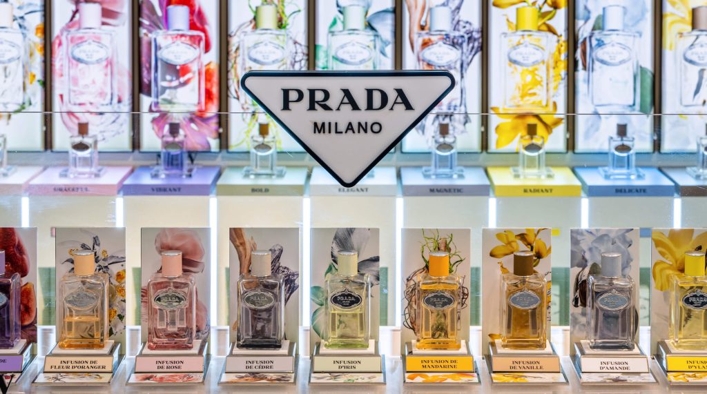 Prada_Infusions_JLP_W1_04_5